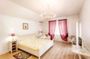 Аренда дома, 350 м², с участком 8 соток
