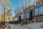 Продажа дома, 430 м², с участком 5 соток