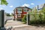 Продажа дома, 258 м², с участком 6,8 сотки