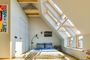 Продажа 2-комнатной квартиры 58 м², 4/4 этаж