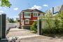 Продажа дома, 258 м², с участком 687 соток