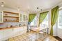 Аренда дома, 350 м², с участком 10 соток