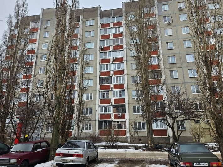 Продажа 2-комнатной квартиры 54 м², 2/9 этаж