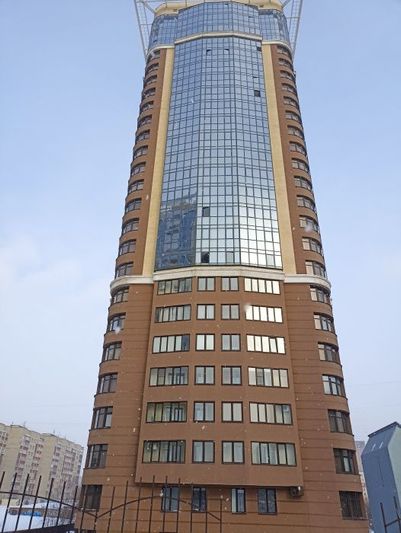 Продажа 4-комнатной квартиры 95 м², 2/25 этаж