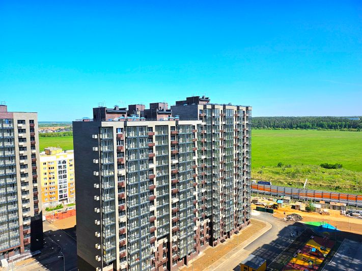 Продажа 3-комнатной квартиры 76,8 м², 15/15 этаж