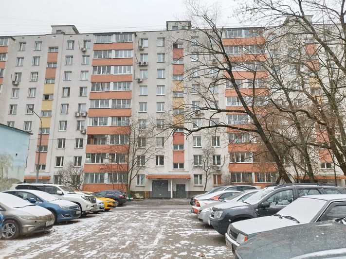 Продажа 3-комнатной квартиры 60 м², 2/9 этаж