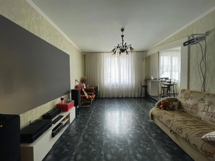 Продажа 2-комнатной квартиры 81,4 м², 4/5 этаж