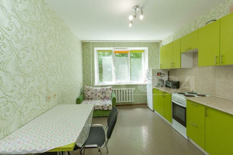 Продажа 1-комнатной квартиры 40 м², 2/9 этаж