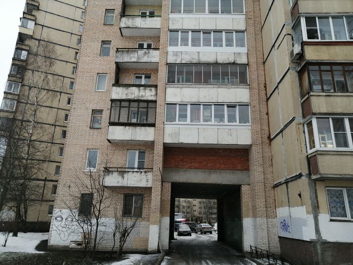 Продажа 1-комнатной квартиры 33,4 м², 1/11 этаж