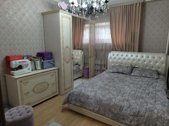 Продажа 3-комнатной квартиры 65 м², 1/12 этаж