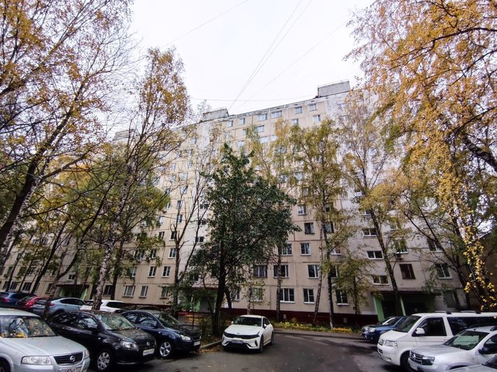 Продажа 3-комнатной квартиры 63 м², 3/12 этаж