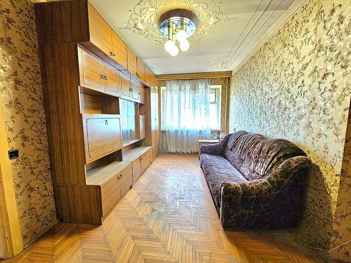 Продажа 2-комнатной квартиры 41,9 м², 1/5 этаж