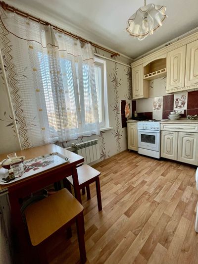 Продажа 4-комнатной квартиры 57,8 м², 5/5 этаж