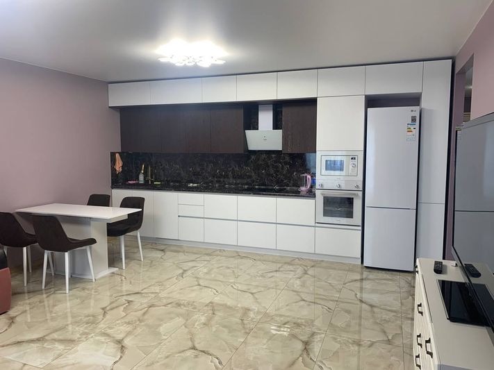 Аренда 3-комнатной квартиры 78,8 м², 23/33 этаж