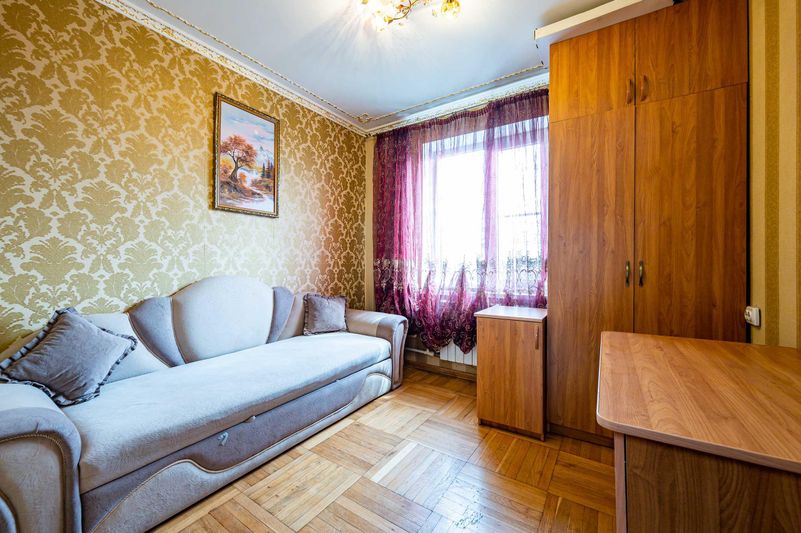 Продажа 3-комнатной квартиры 62 м², 4/5 этаж