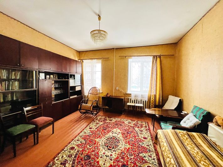 Продажа 2-комнатной квартиры 61,7 м², 2/2 этаж