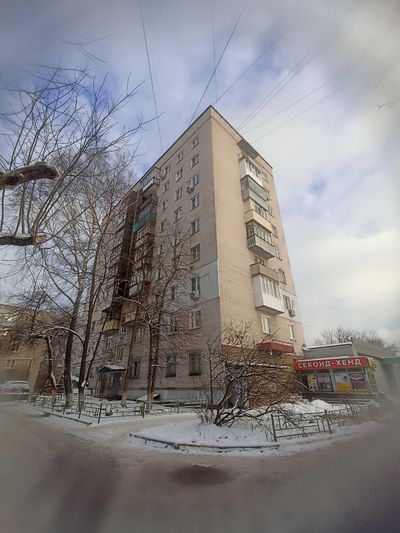 Продажа 1-комнатной квартиры 32 м², 9/9 этаж