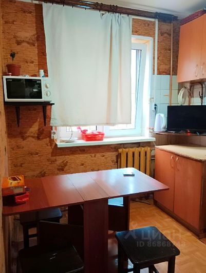 Продажа 1-комнатной квартиры 30,4 м², 1/5 этаж