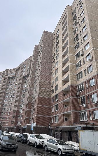 Продажа 1-комнатной квартиры 42 м², 8/13 этаж