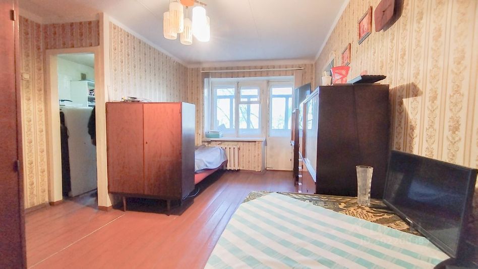 Продажа 2-комнатной квартиры 42 м², 2/5 этаж