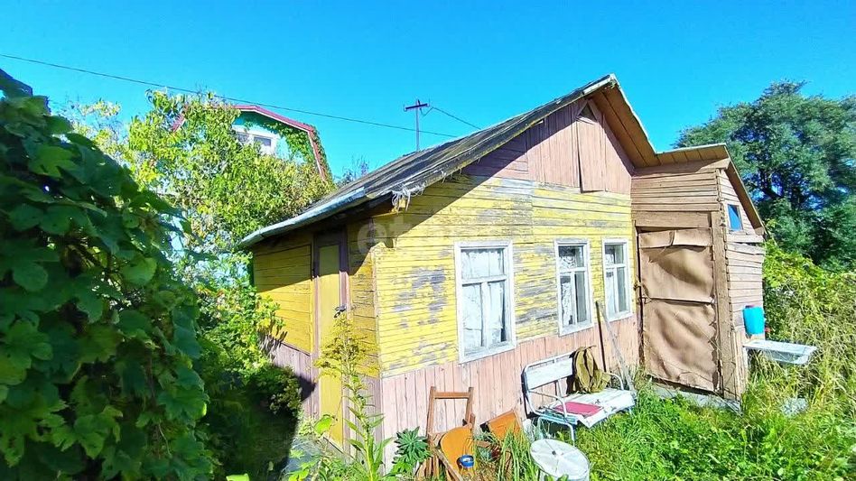 Продажа дома, 10 м², с участком 5,5 сотки