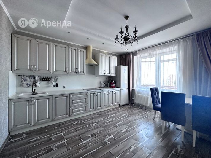 Аренда 2-комнатной квартиры 60 м², 24/25 этаж