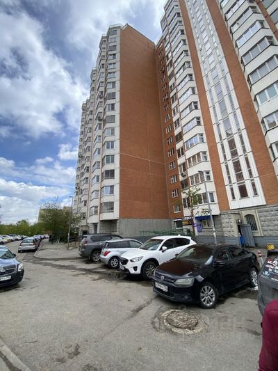 Продажа 3-комнатной квартиры 76 м², 12/17 этаж