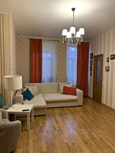 Продажа 2-комнатной квартиры 65 м², 3/7 этаж