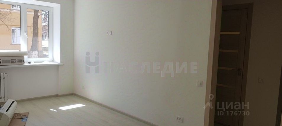 Продажа 1-комнатной квартиры 32 м², 1/5 этаж