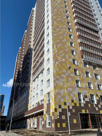 Продажа 3-комнатной квартиры 90,1 м², 13/25 этаж