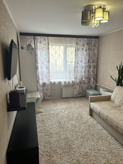 Продажа 2-комнатной квартиры 57,4 м², 1/10 этаж