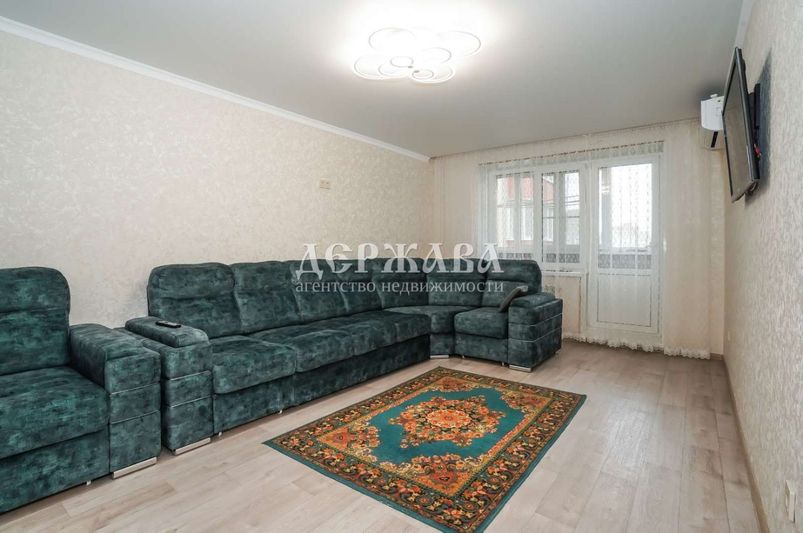 Продажа 4-комнатной квартиры 90 м², 4/5 этаж