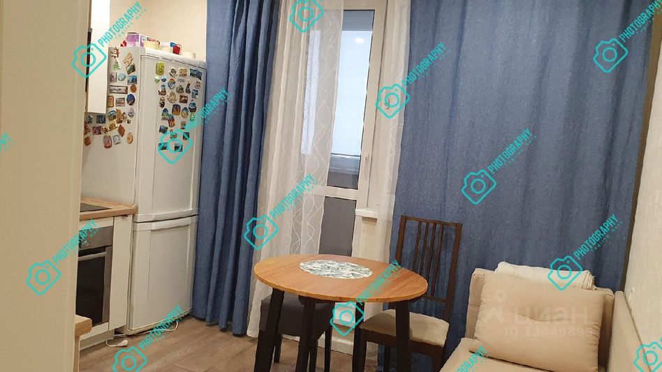 Продажа 1-комнатной квартиры 42 м², 20/22 этаж