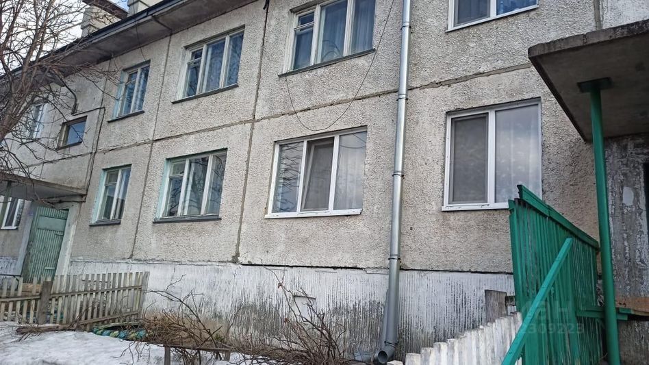 Продажа 3-комнатной квартиры 62 м², 1/2 этаж