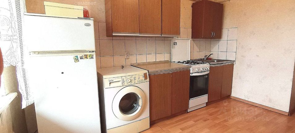 Продажа 1-комнатной квартиры 50 м², 2/5 этаж