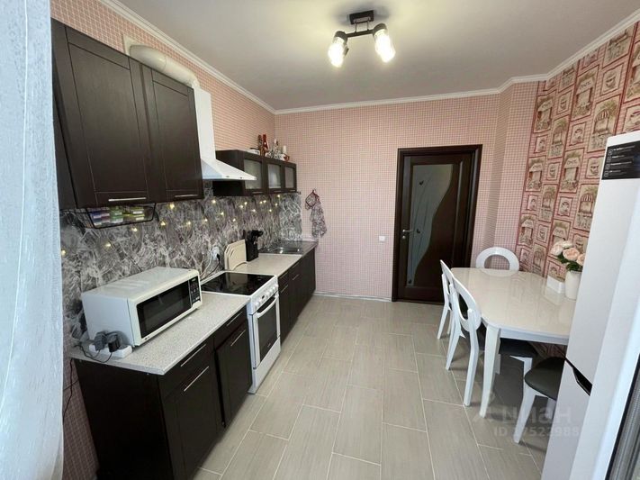 Продажа 2-комнатной квартиры 63,8 м², 5/16 этаж