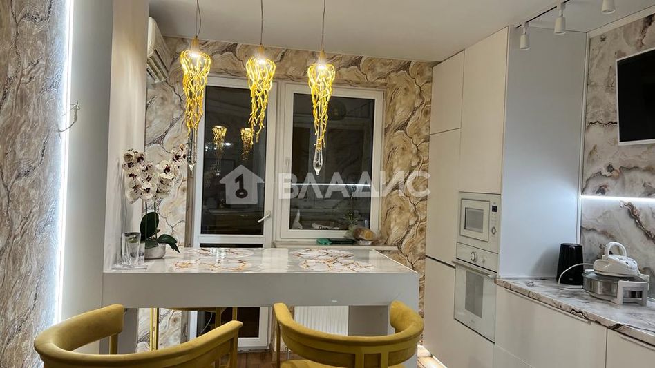 Продажа 2-комнатной квартиры 73 м², 2/17 этаж