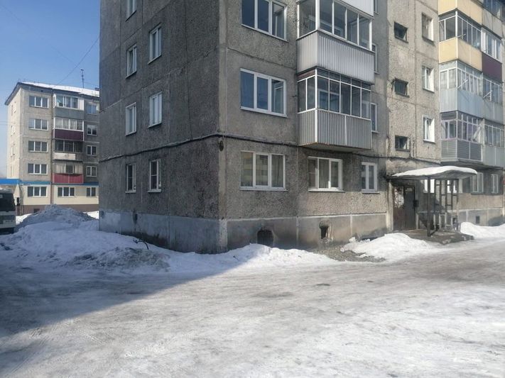 Продажа 3-комнатной квартиры 47,7 м², 1/5 этаж