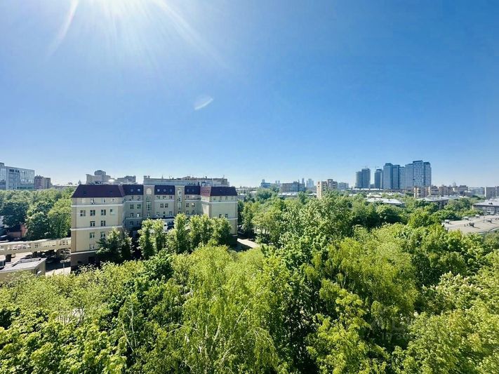 Продажа 1-комнатной квартиры 32 м², 9/9 этаж