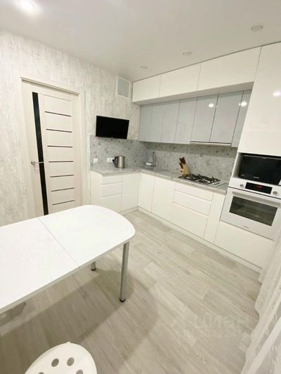 Продажа 3-комнатной квартиры 67 м², 3/5 этаж