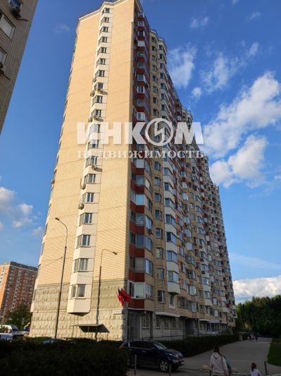 Продажа 2-комнатной квартиры 65 м², 2/17 этаж