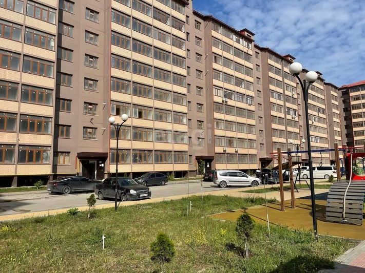 Продажа 3-комнатной квартиры 91,5 м², 1/10 этаж