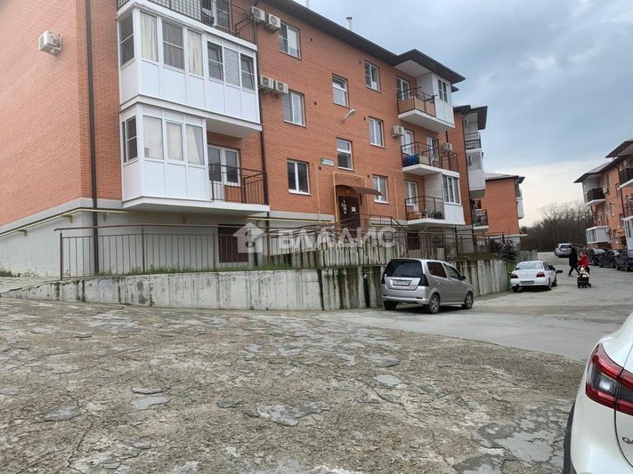 Продажа 1-комнатной квартиры 37 м², 1/3 этаж