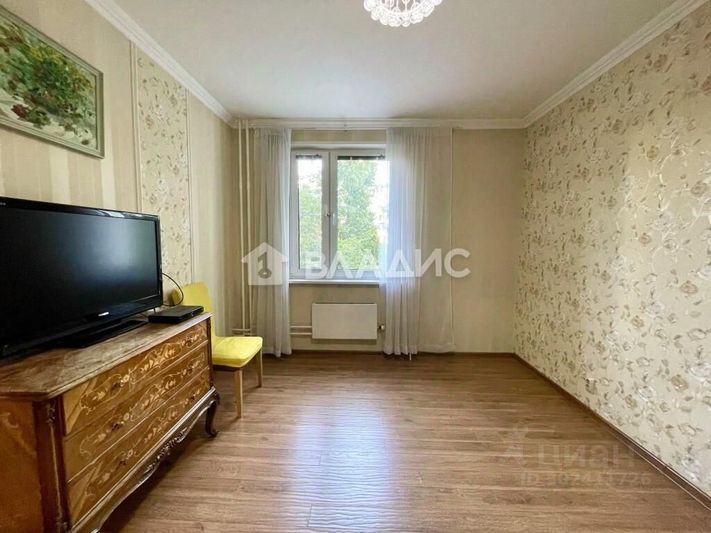 Продажа 4-комнатной квартиры 85 м², 2/12 этаж