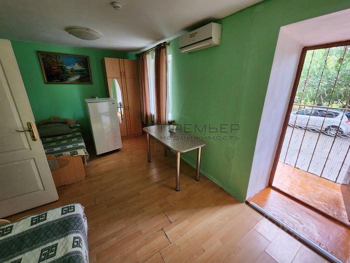 Продажа 4-комнатной квартиры 107,5 м², 1/10 этаж