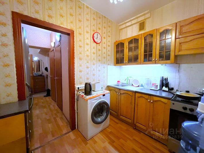 Продажа 3-комнатной квартиры 68 м², 1/2 этаж