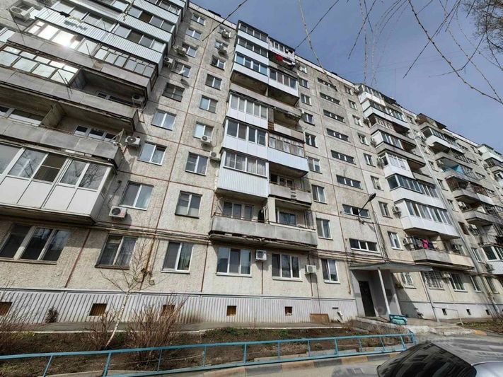 Продажа 3-комнатной квартиры 54,4 м², 1/9 этаж