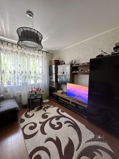 Продажа 2-комнатной квартиры 53 м², 2/5 этаж