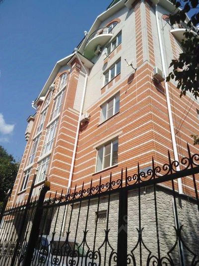 Продажа 2-комнатной квартиры 79,1 м², 3/4 этаж