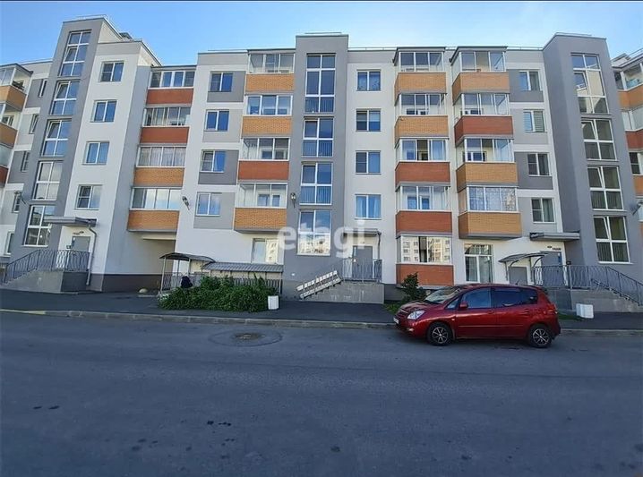 Продажа 2-комнатной квартиры 60,9 м², 2/5 этаж